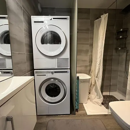 Avec Jacuzzi Et Parking à - Fr-1-563-106 Appartement *
